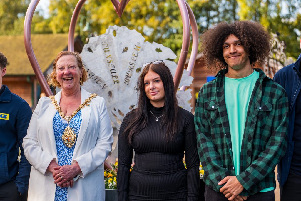 Lord Mayor Lyn Sharpe attended